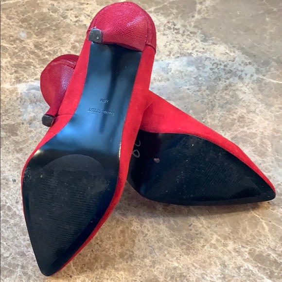 Nine West red color shoes. - Picture 6 of 7